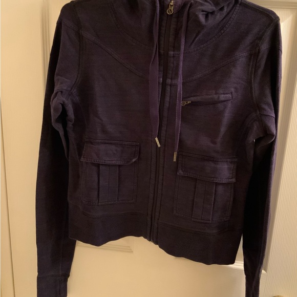 Lululemon dark purple hoodie - Picture 6 of 13
